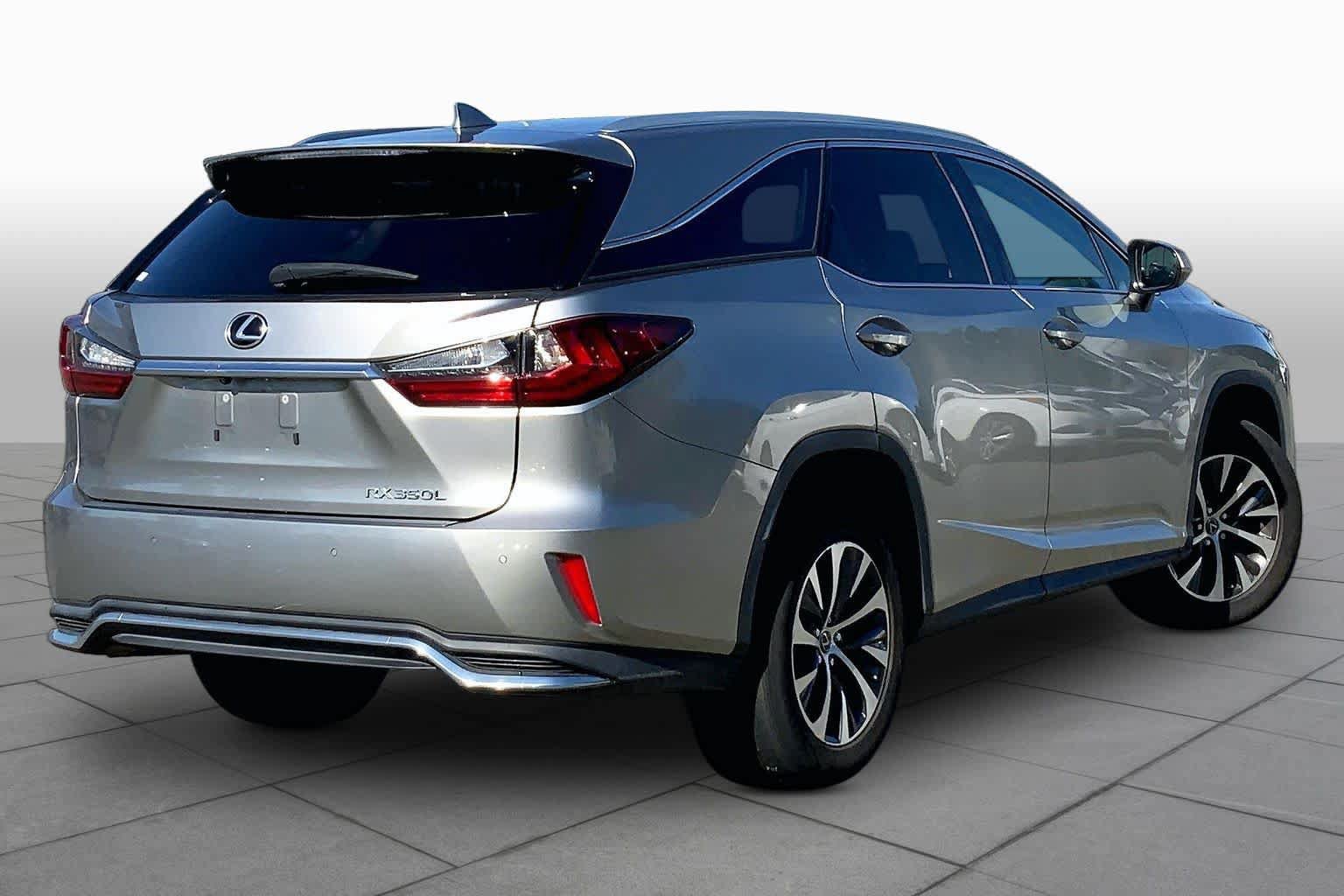 Used 2020 Lexus RX 350L Premium w/ Premium Package AWD/4WD image 13
