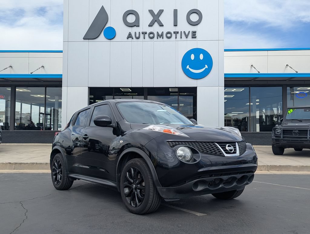 Used 2014 Nissan Juke SV AWD/4WD image 1