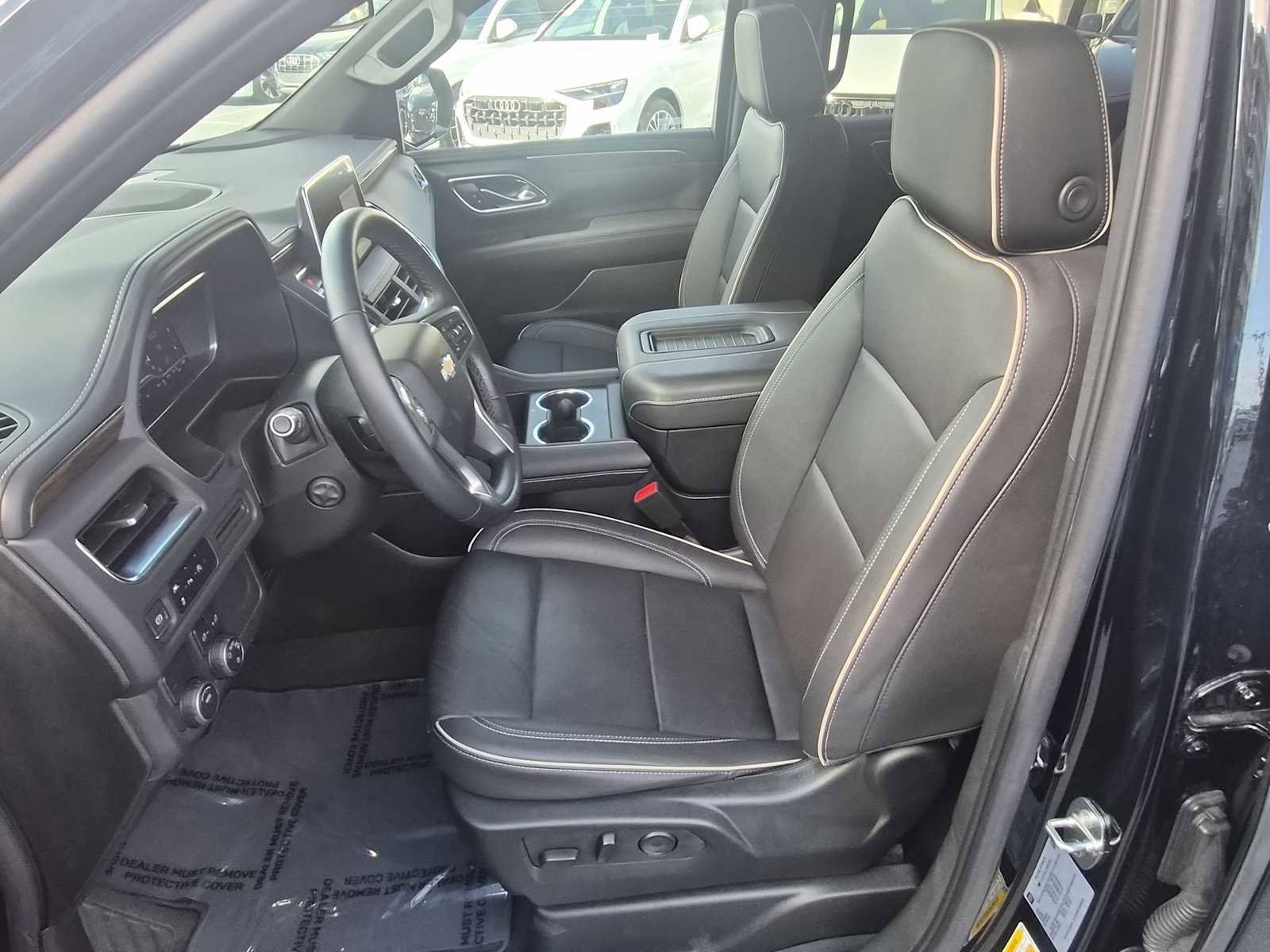 Used 2023 Chevrolet Tahoe Premier image 15