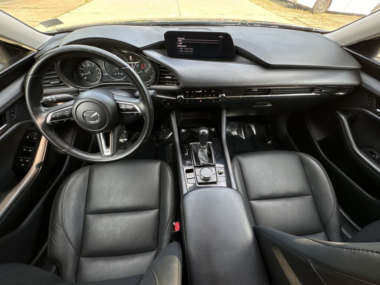 Used 2024 MAZDA MAZDA3 s FWD image 32