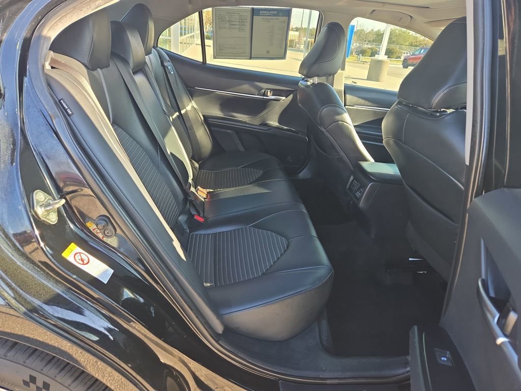 Used 2019 Toyota Camry SE w/ Audio Package image 32