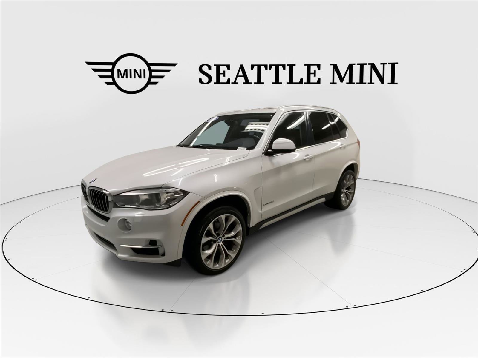 Used 2015 BMW X5 xDrive35d image 5