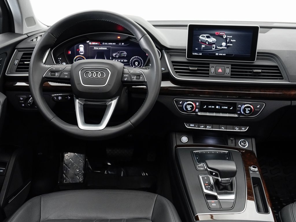 Used 2020 Audi Q5 e Premium Plus image 15