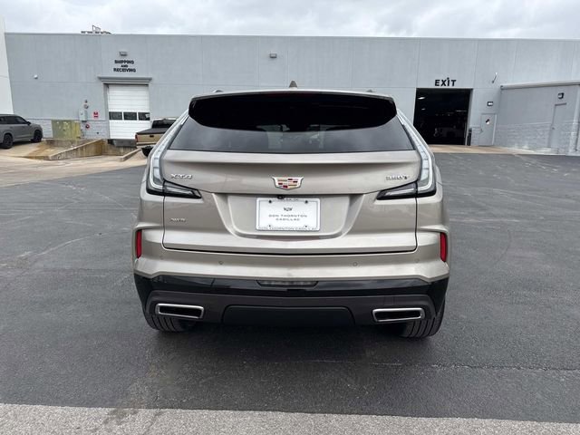 Used 2024 Cadillac XT4 Sport w/ Active Safety Package image 3