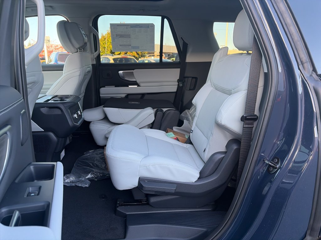 New 2027 Ford Expedition Max Platinum AWD/4WD image 21