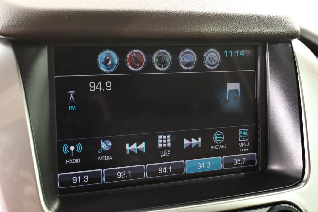 Used 2018 Chevrolet Suburban Premier AWD/4WD image 26