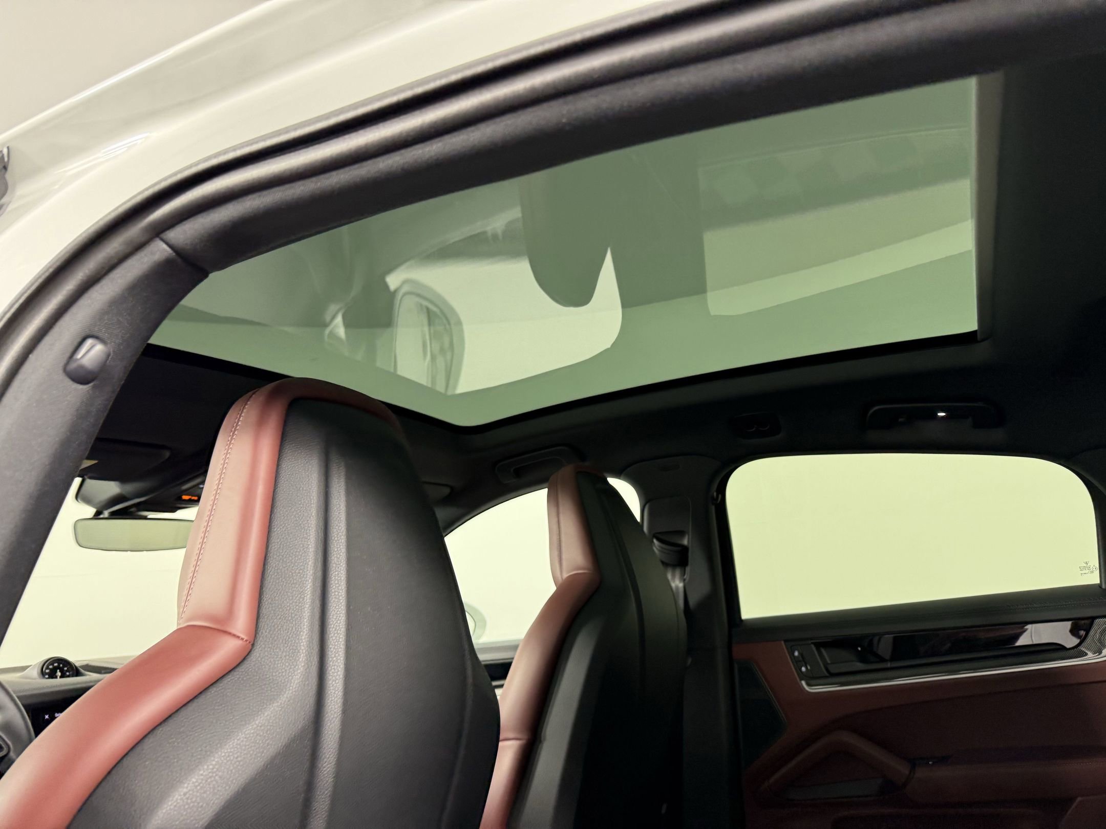 New 2026 Porsche Cayenne S image 15