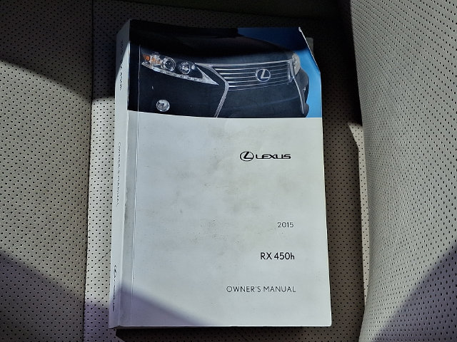Used 2015 Lexus RX 450h AWD image 33