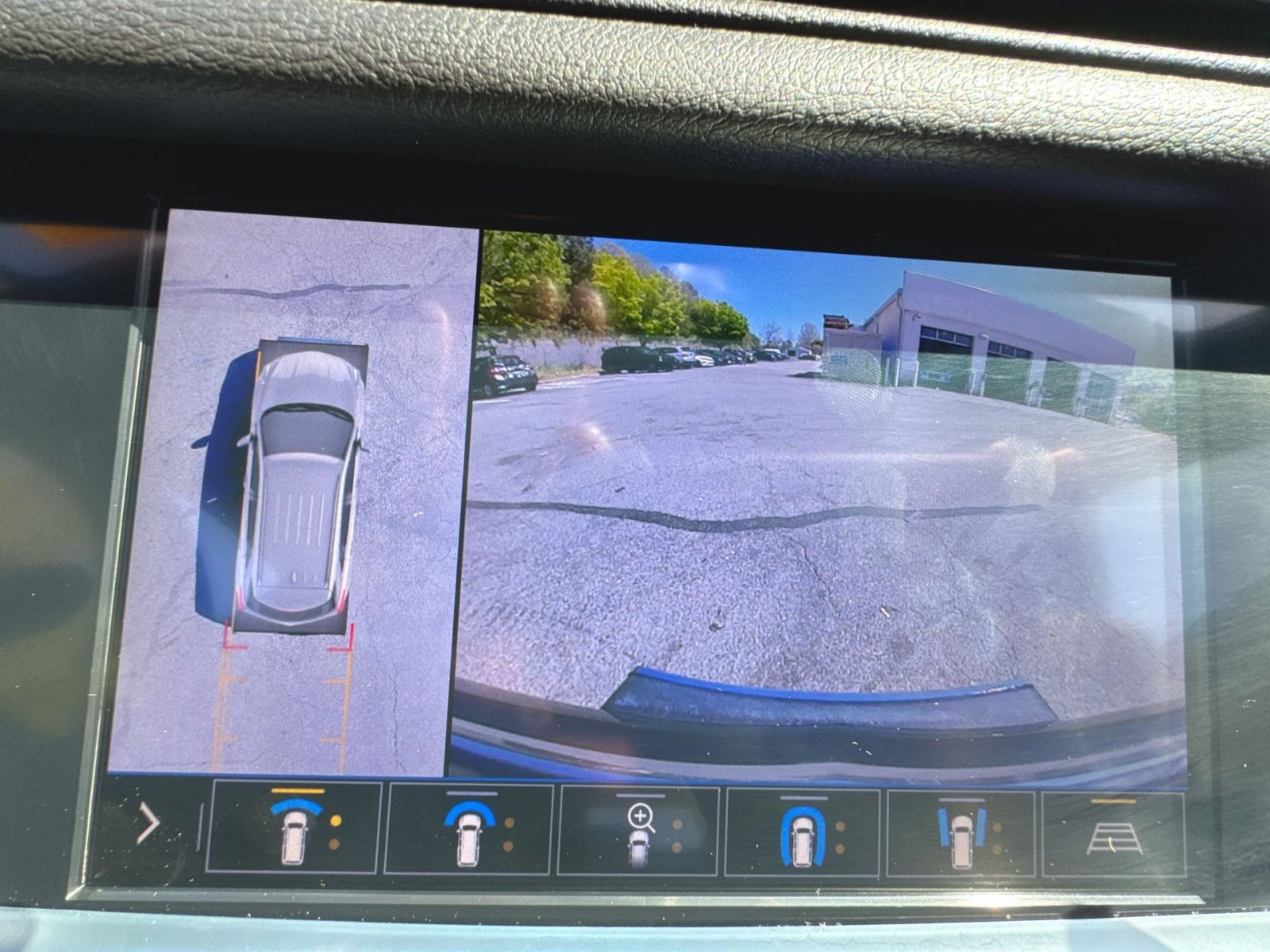 Used 2020 Cadillac XT5 Premium Luxury image 13