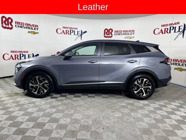Used 2024 Kia Sportage EX FWD image 4