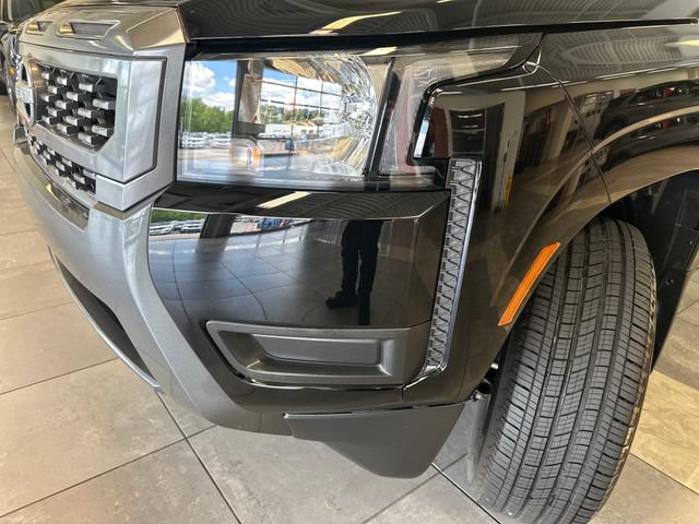 Used 2025 Nissan Frontier SV AWD/4WD image 16