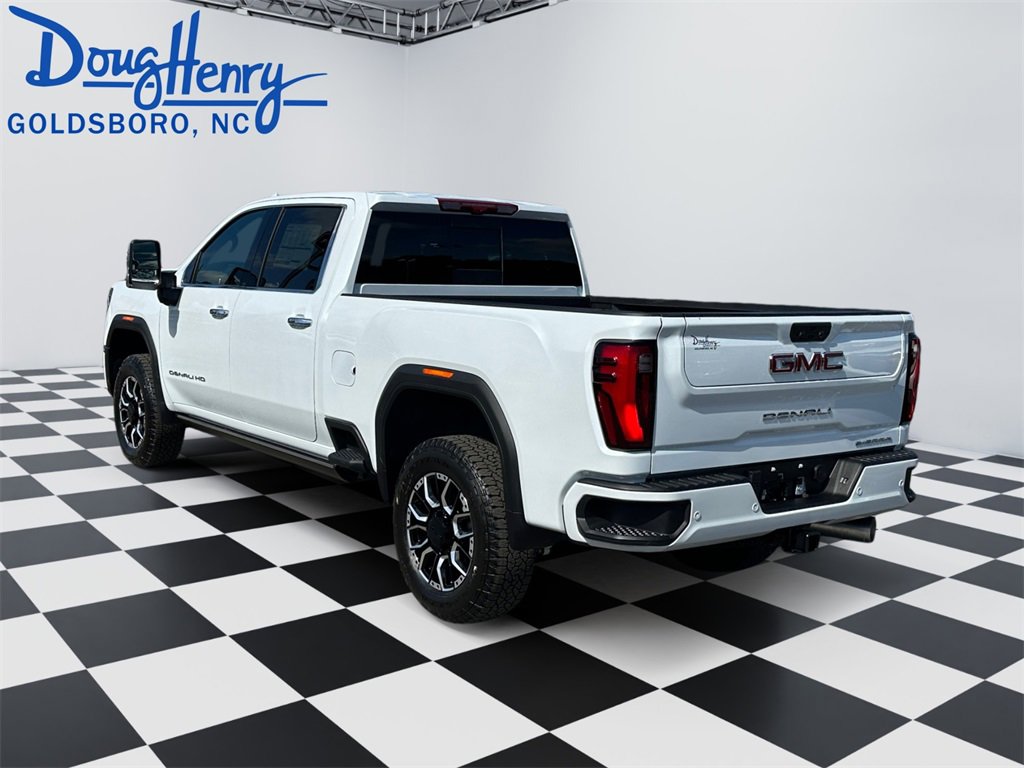 New 2026 GMC Sierra 2500 Denali w/ Denali Reserve Package image 3
