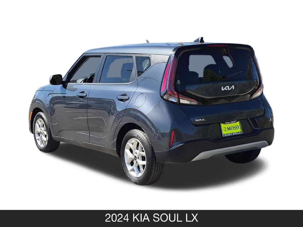 Used 2024 Kia Soul LX w/ LX Technology Package FWD image 7