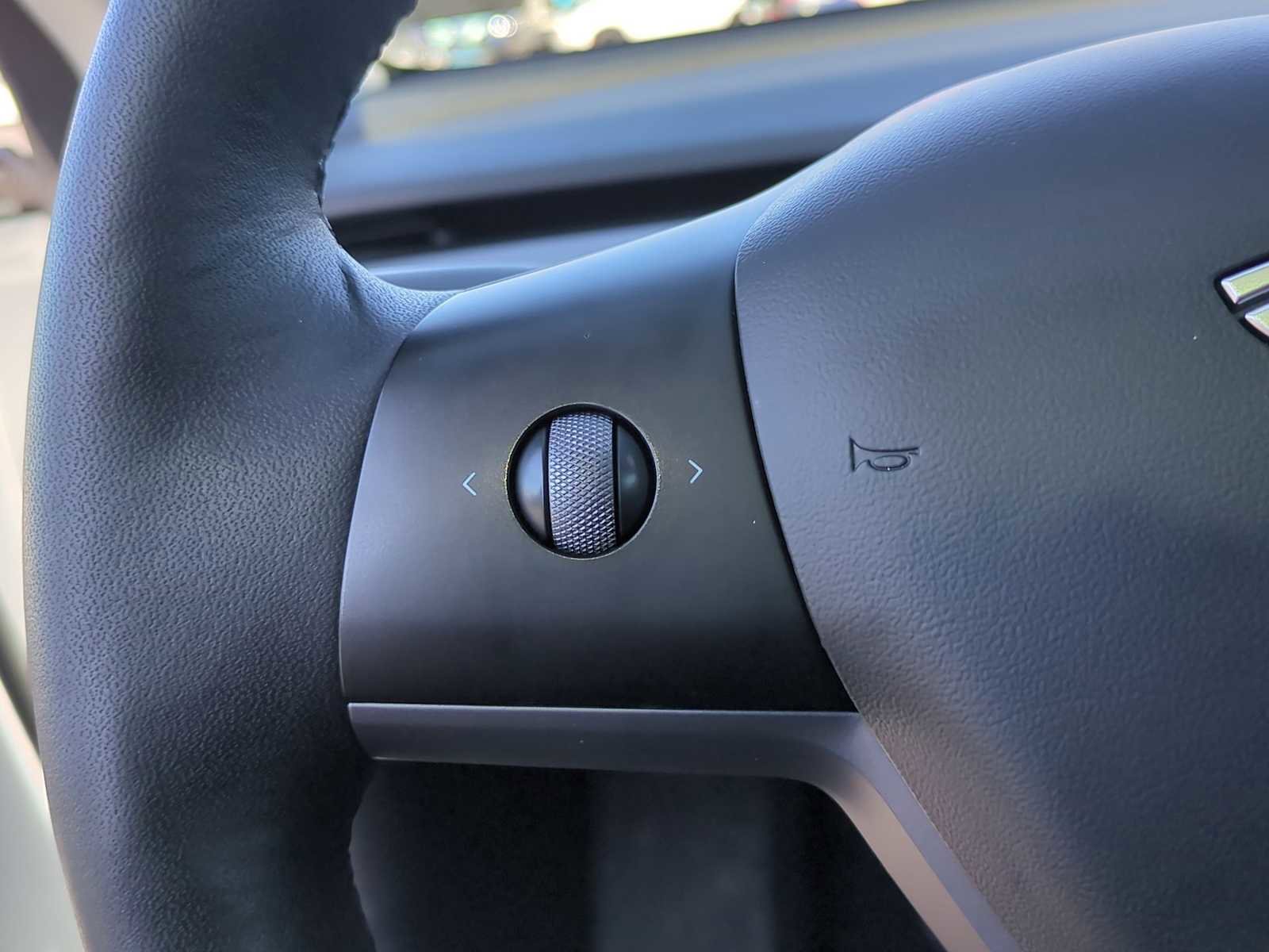 Used 2021 Tesla Model 3 Standard Range Plus image 22