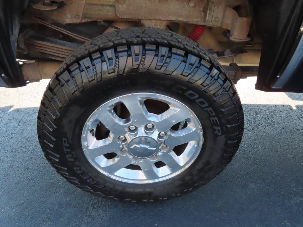 Used 2014 Chevrolet Silverado 3500 LTZ w/ LTZ Plus Package AWD/4WD image 17