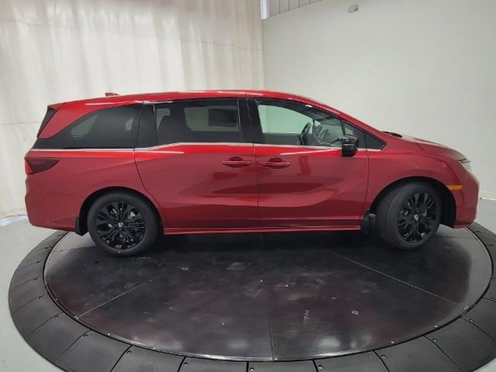 New 2026 Honda Odyssey Sport-L image 30