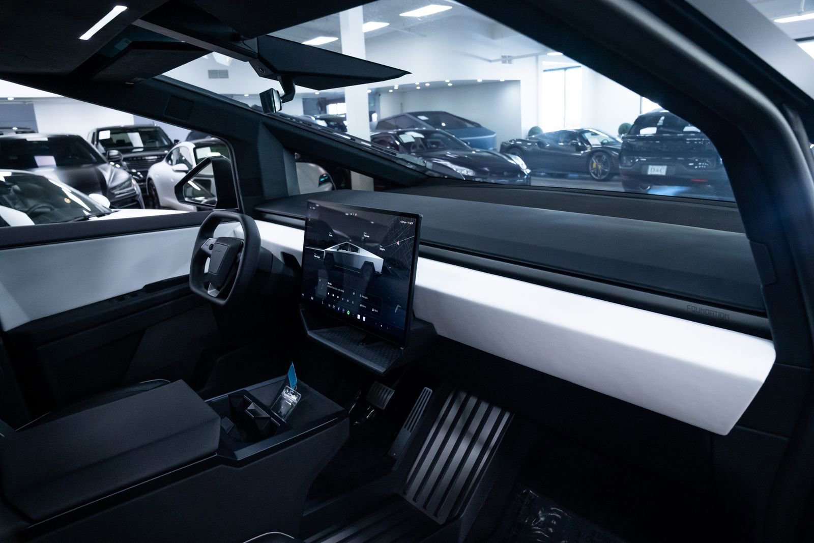Used 2024 Tesla Cybertruck AWD Crew Cab image 24