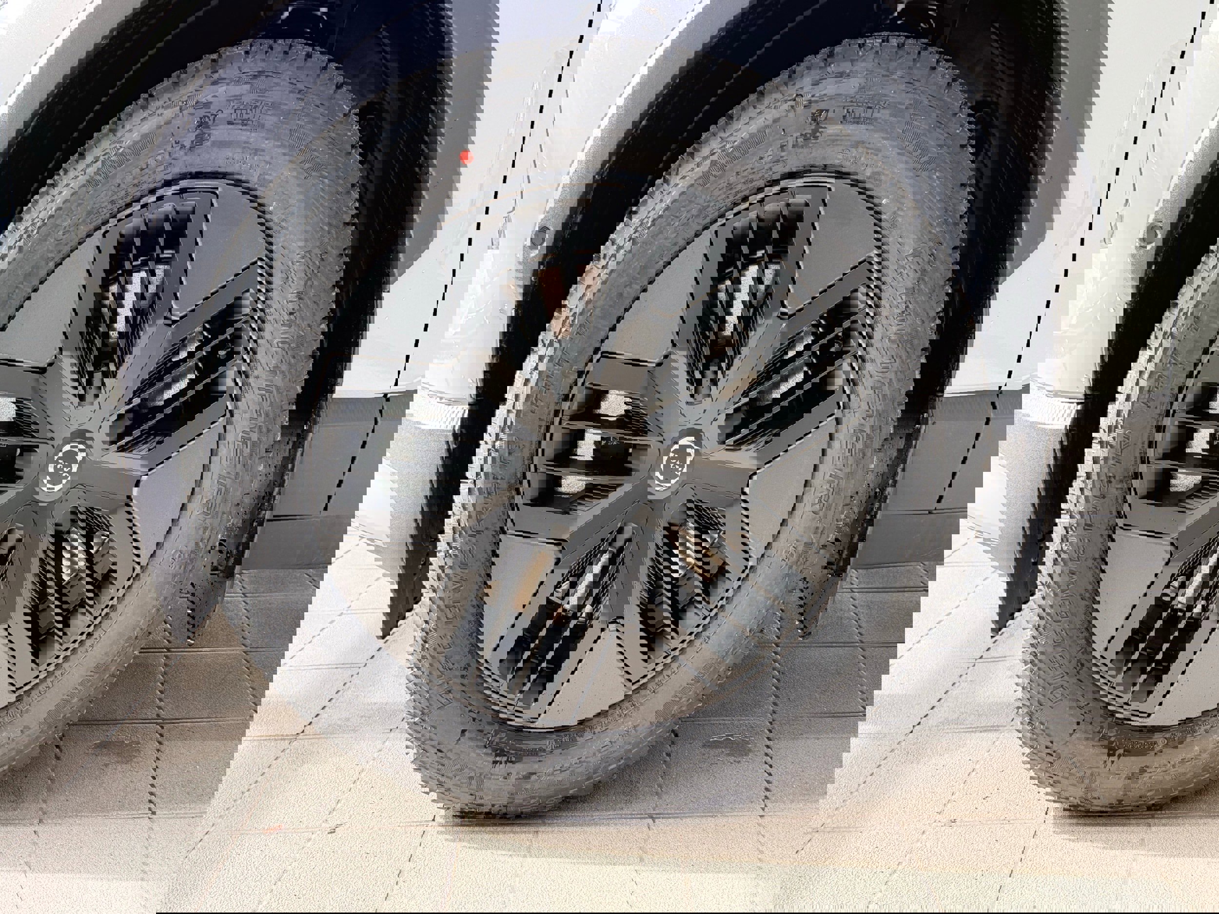 New 2026 Volvo EX30 Cross Country Ultra w/ Protection Package Premier image 11