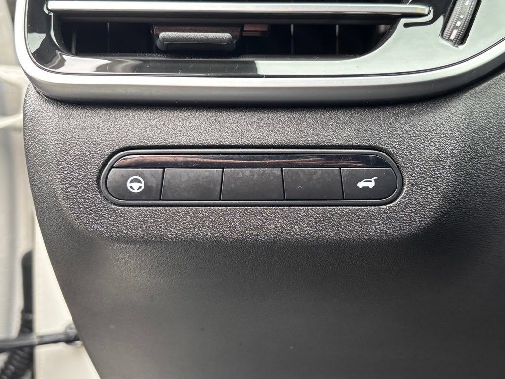 Used 2025 INFINITI QX60 Luxe w/ Black Edition AWD/4WD image 16