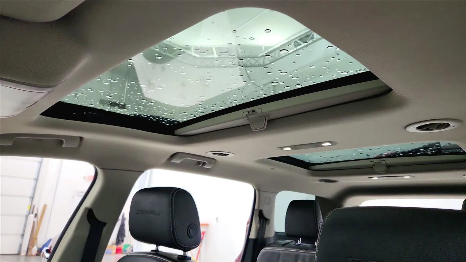 Used 2017 GMC Acadia Denali w/ Technology Package image 24