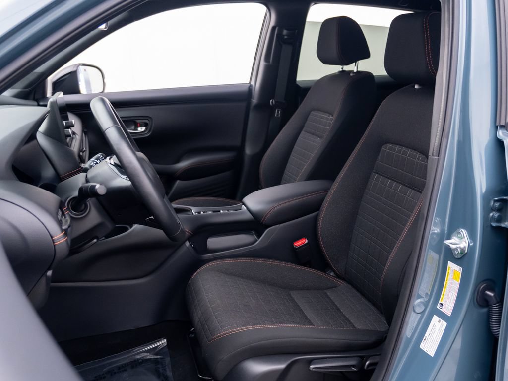 Used 2024 Honda HR-V Sport image 17