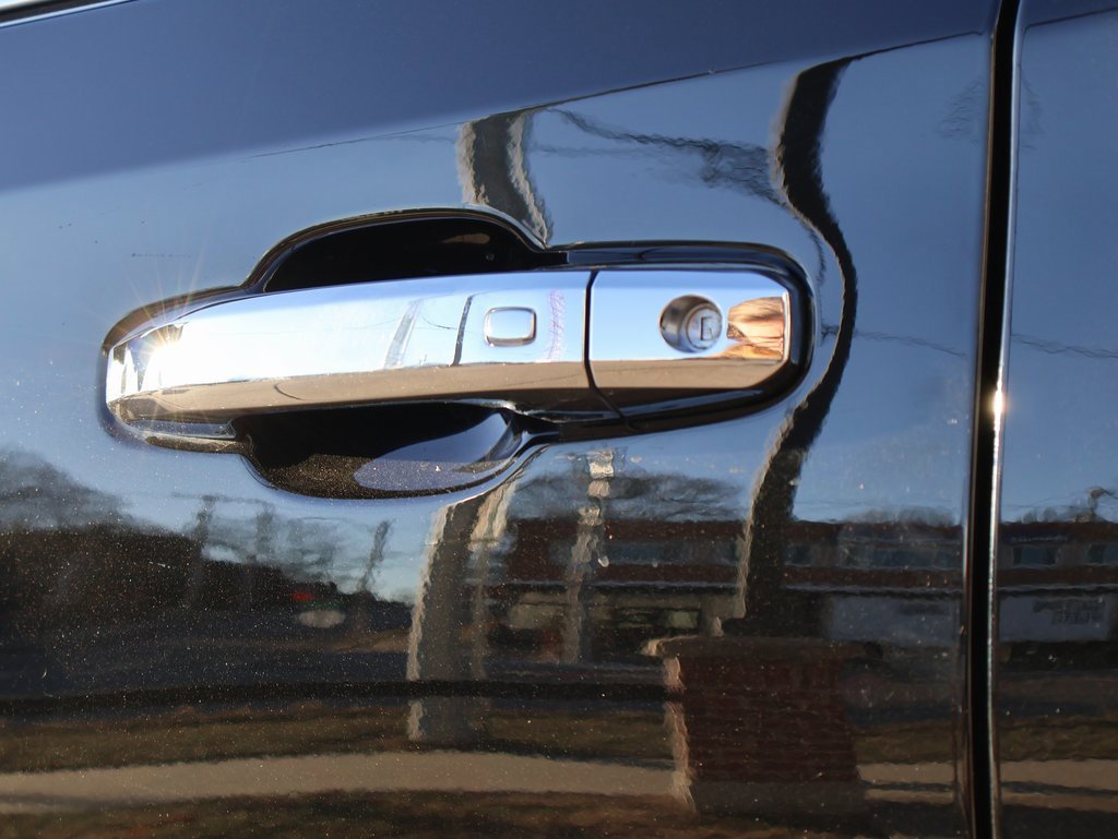 Certified 2023 GMC Sierra 1500 Denali w/ Denali Reserve Package image 24