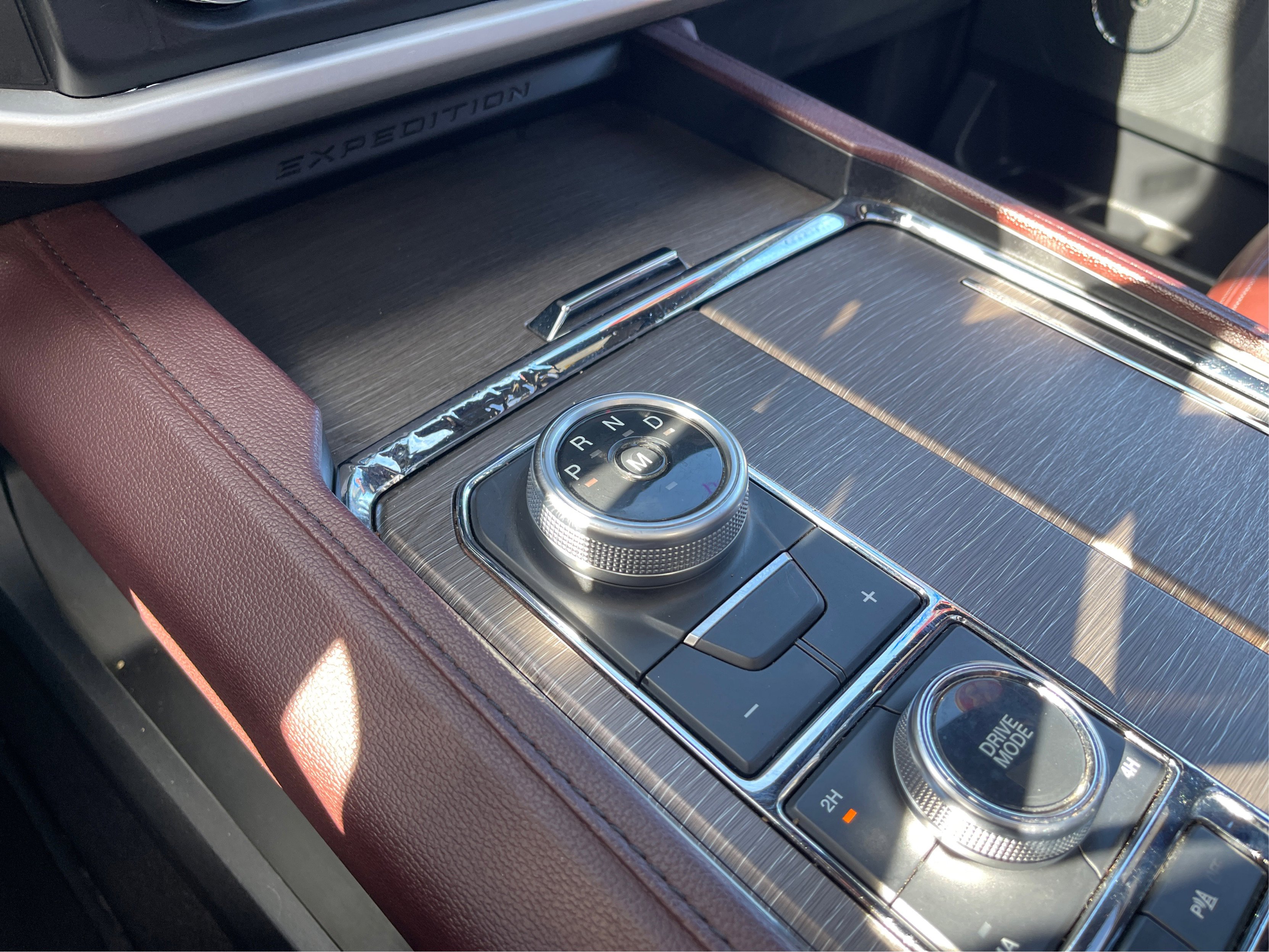 Used 2023 Ford Expedition Max Limited image 44