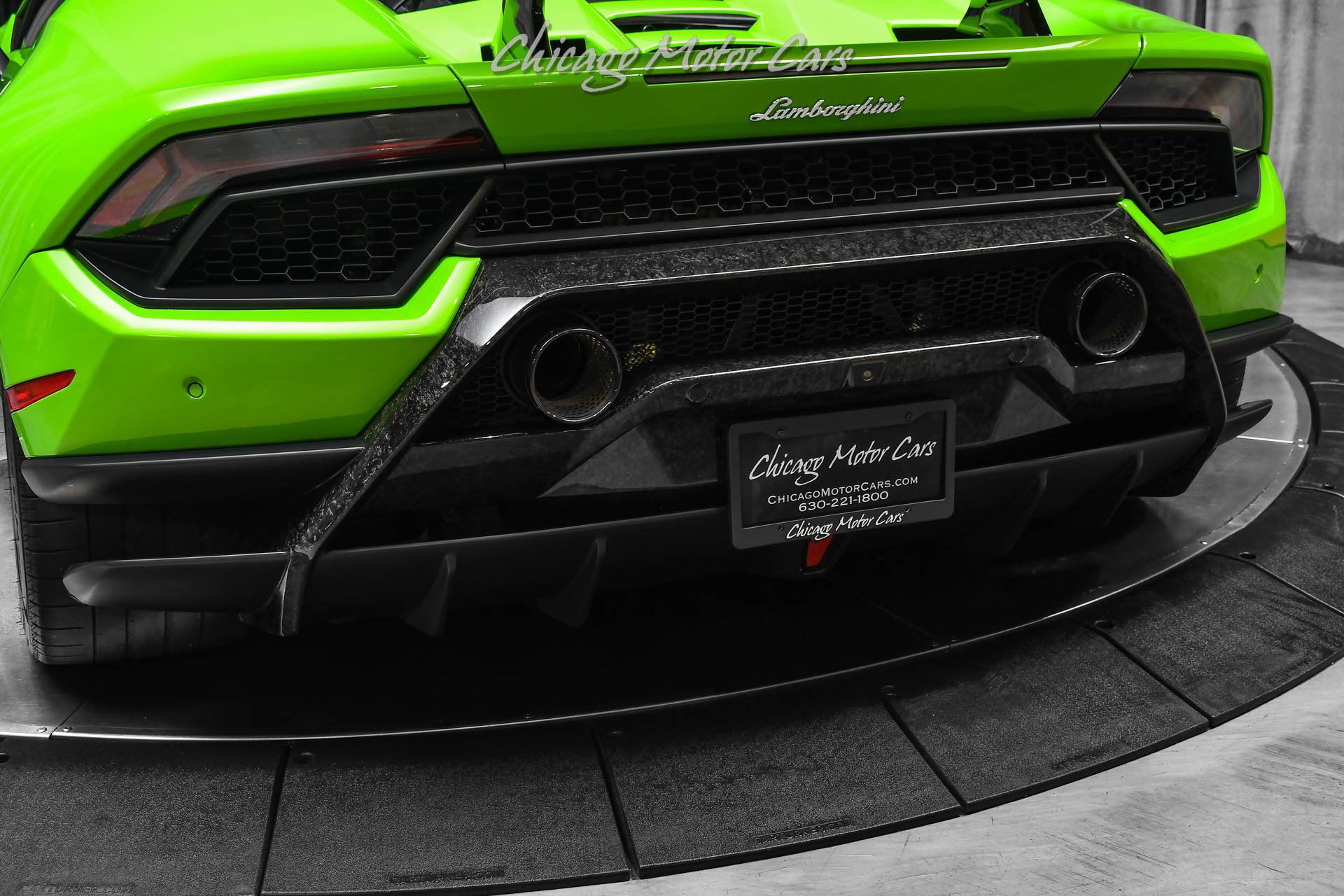 Used 2018 Lamborghini Huracan Performante AWD/4WD image 34