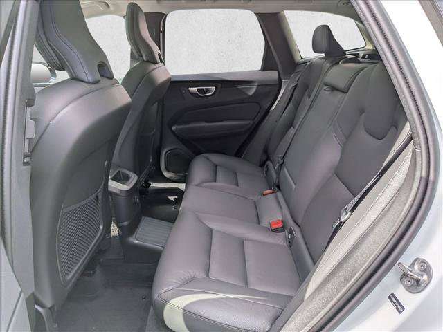 Used 2025 Volvo XC60 T8 Plus w/ Protection Package Premier AWD/4WD image 19