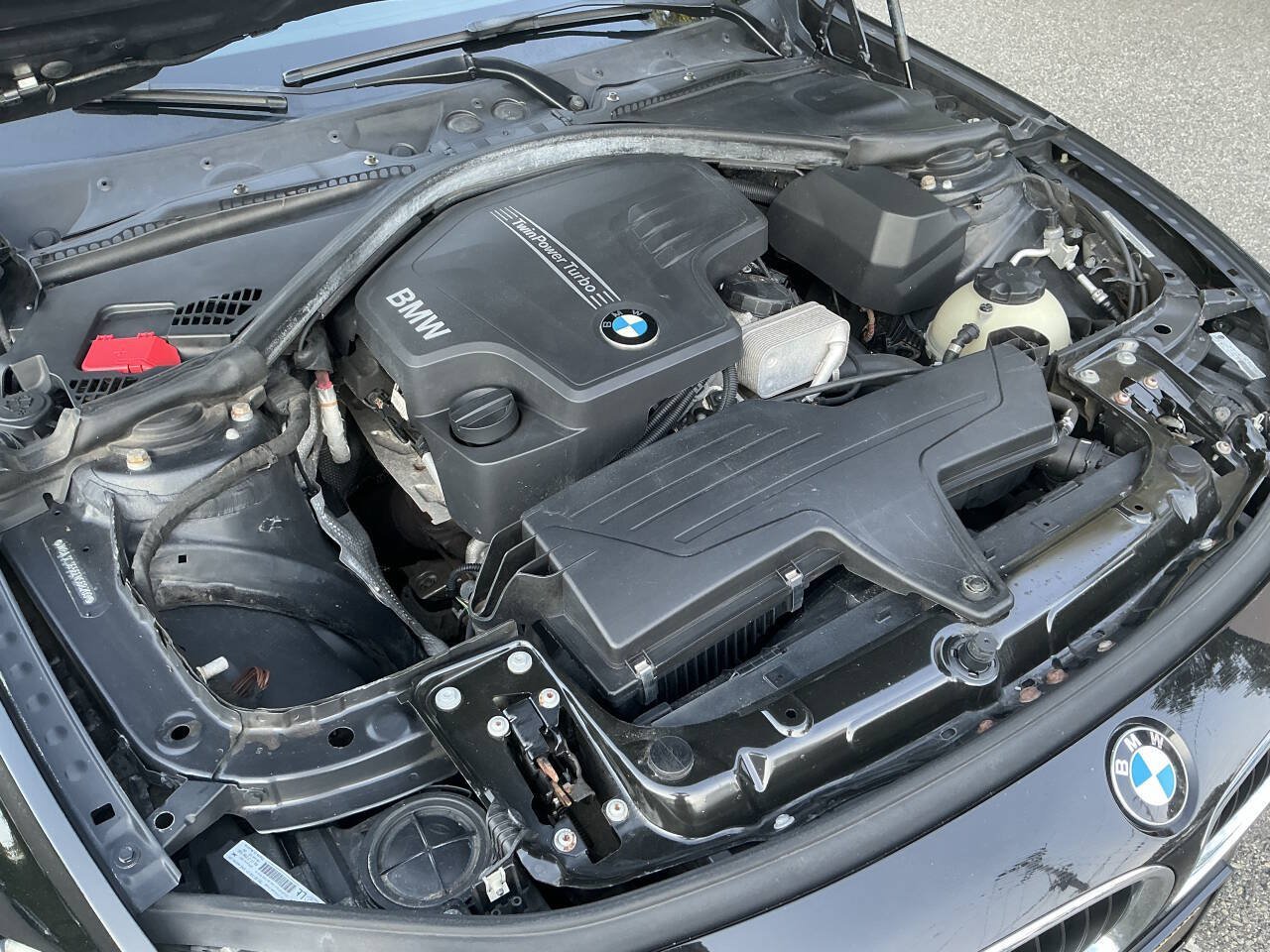 Used 2014 BMW 320i xDrive Sedan AWD/4WD image 33