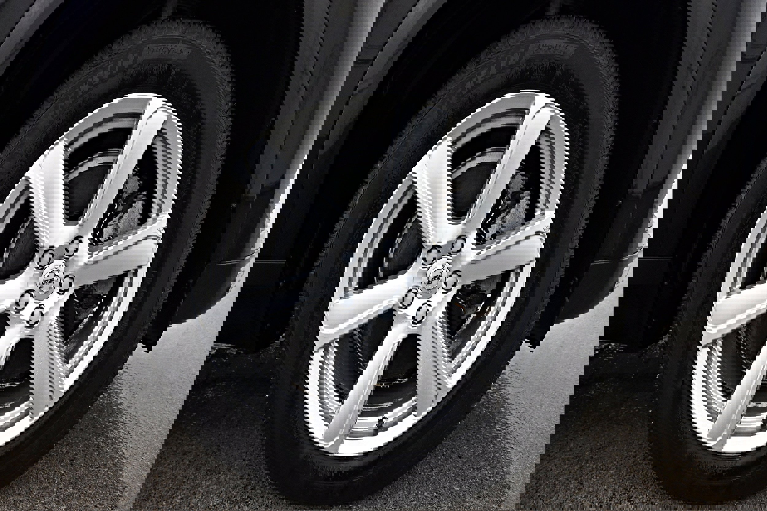 Used 2020 Volvo XC90 T6 Momentum image 39