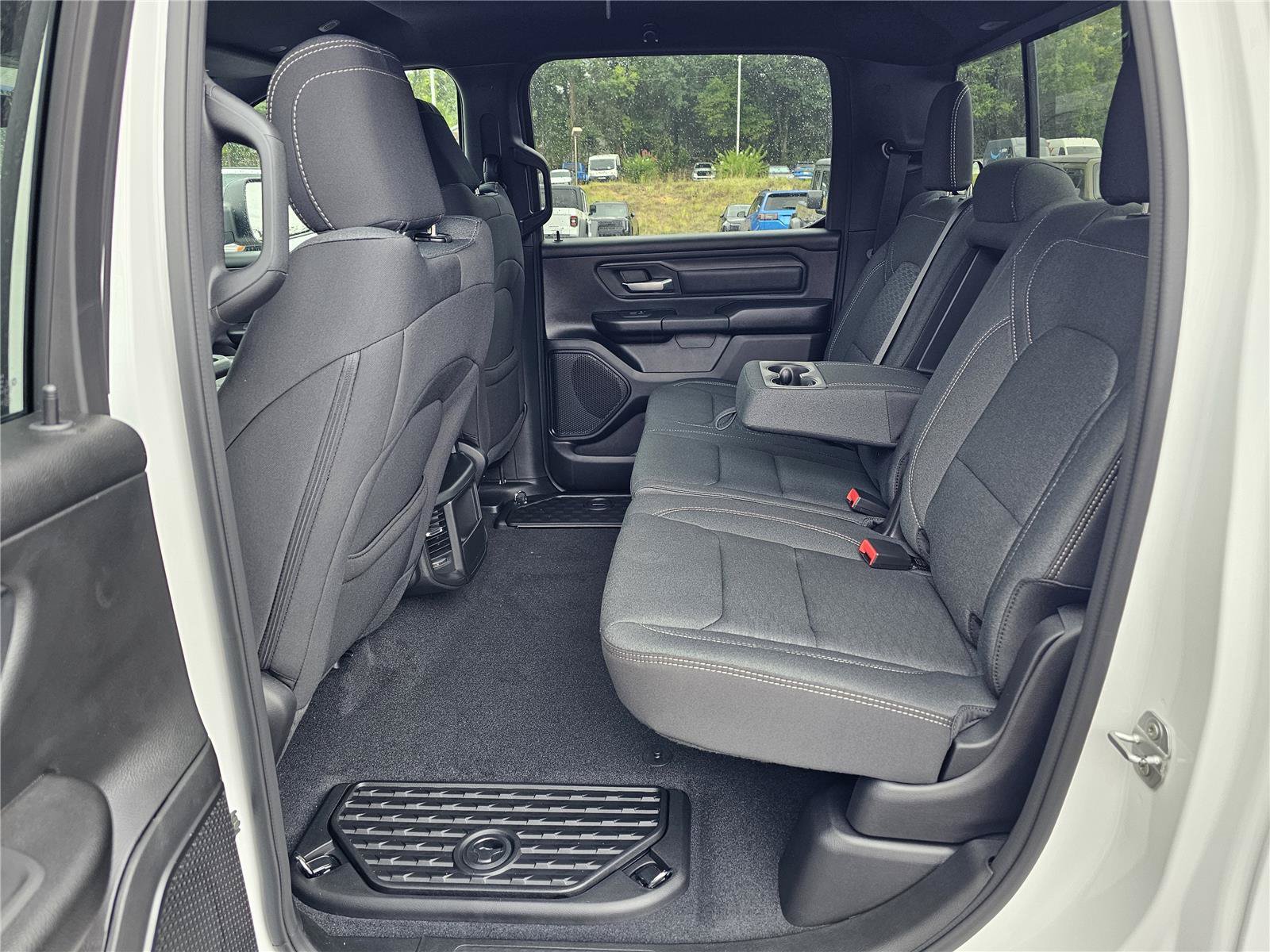 New 2026 RAM 1500 Warlock AWD/4WD image 32