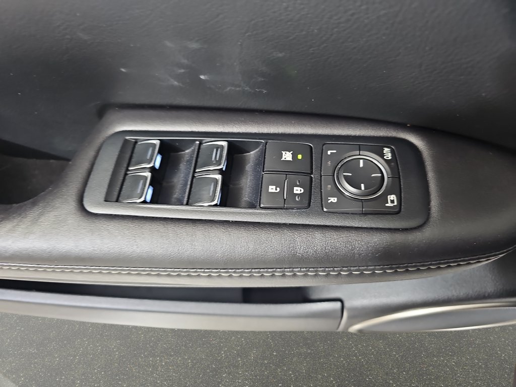 Used 2017 Lexus RX 450h AWD w/ Cold Weather Package image 30