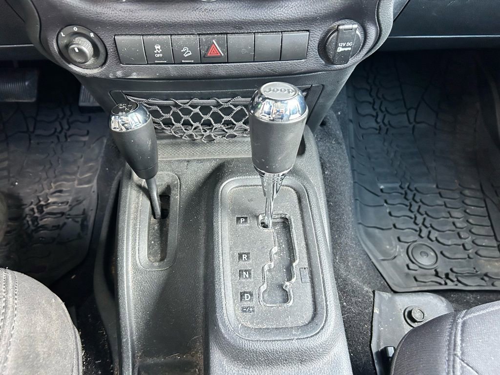 Used 2016 Jeep Wrangler Unlimited Willys image 26