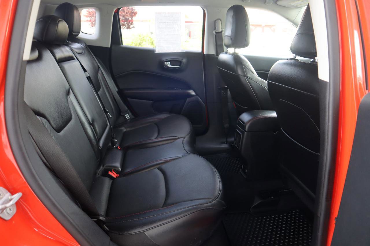 Used 2020 Jeep Compass Trailhawk w/ Leather Interior Group AWD/4WD image 50