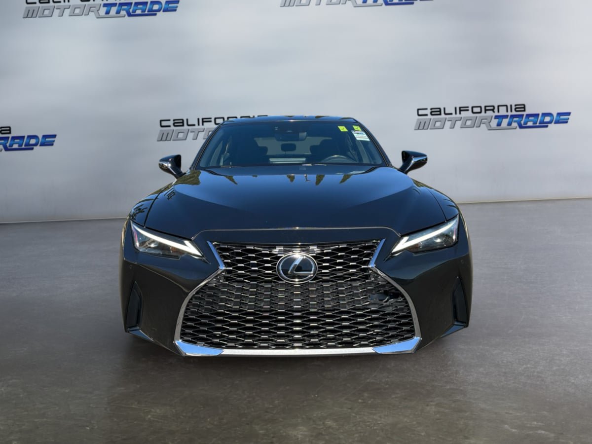 Used 2021 Lexus IS 300 w/ Comfort Package RWD image 2