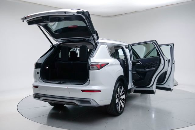 Used 2025 Mitsubishi Outlander SEL image 21