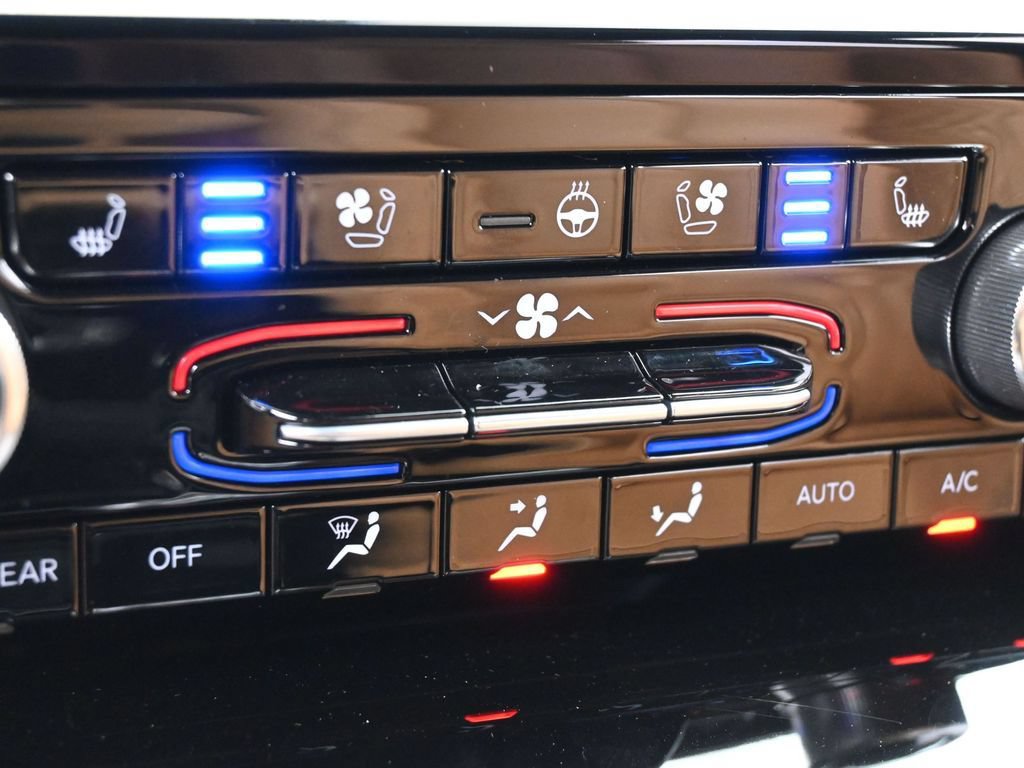 New 2025 Jeep Grand Cherokee L Summit AWD/4WD image 29