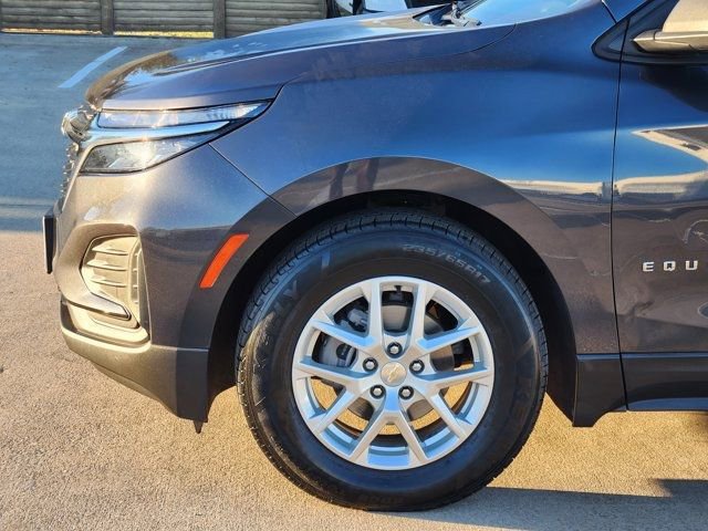 Used 2022 Chevrolet Equinox LS w/ LPO, Floor Liner Package image 15