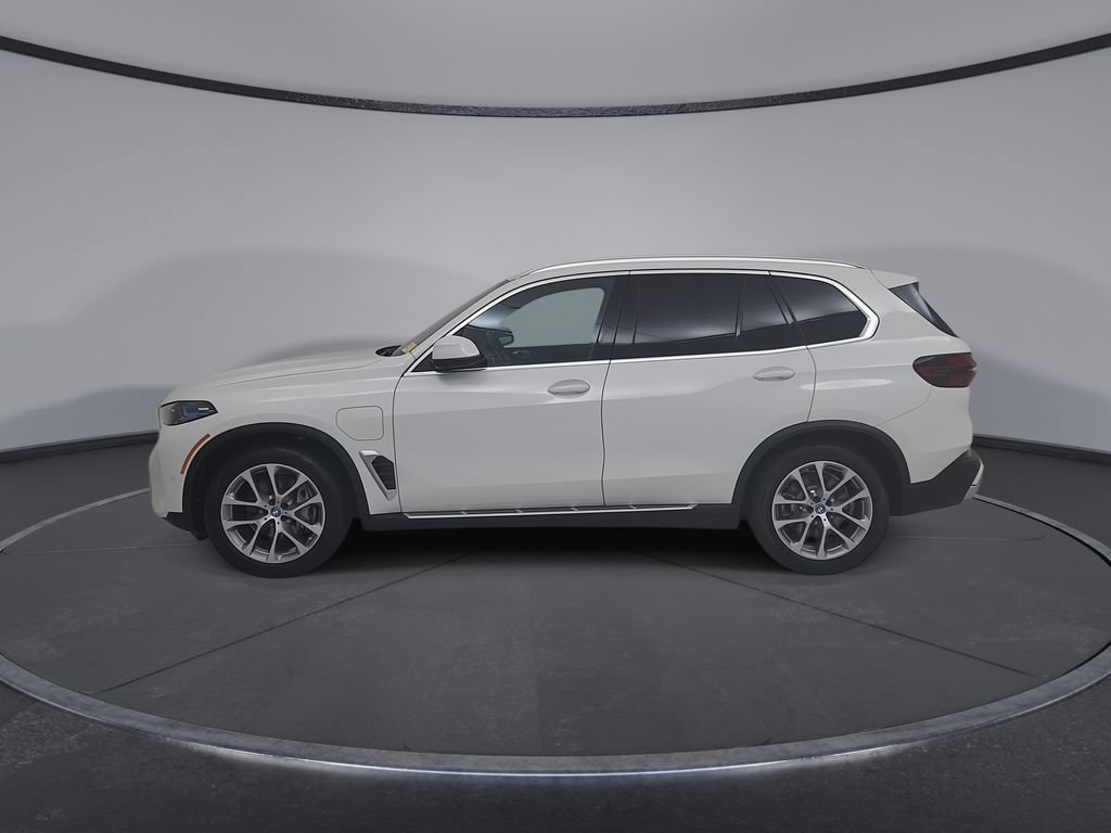 Used 2025 BMW X5 xDrive50e AWD/4WD image 9