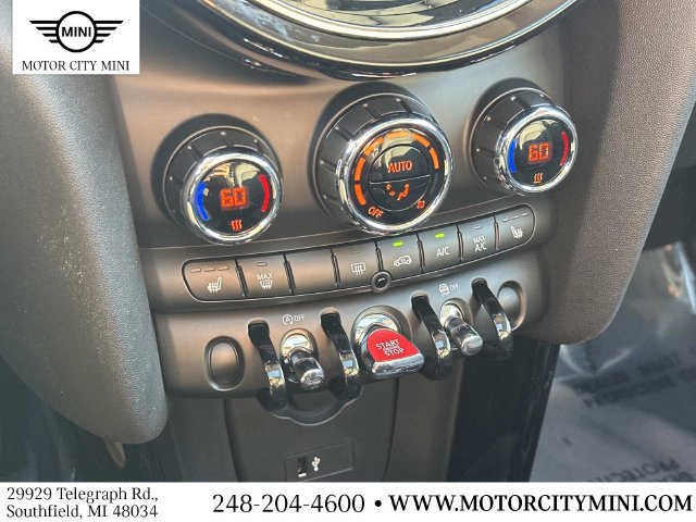 Certified 2024 MINI Cooper 4-Door Hardtop FWD image 34