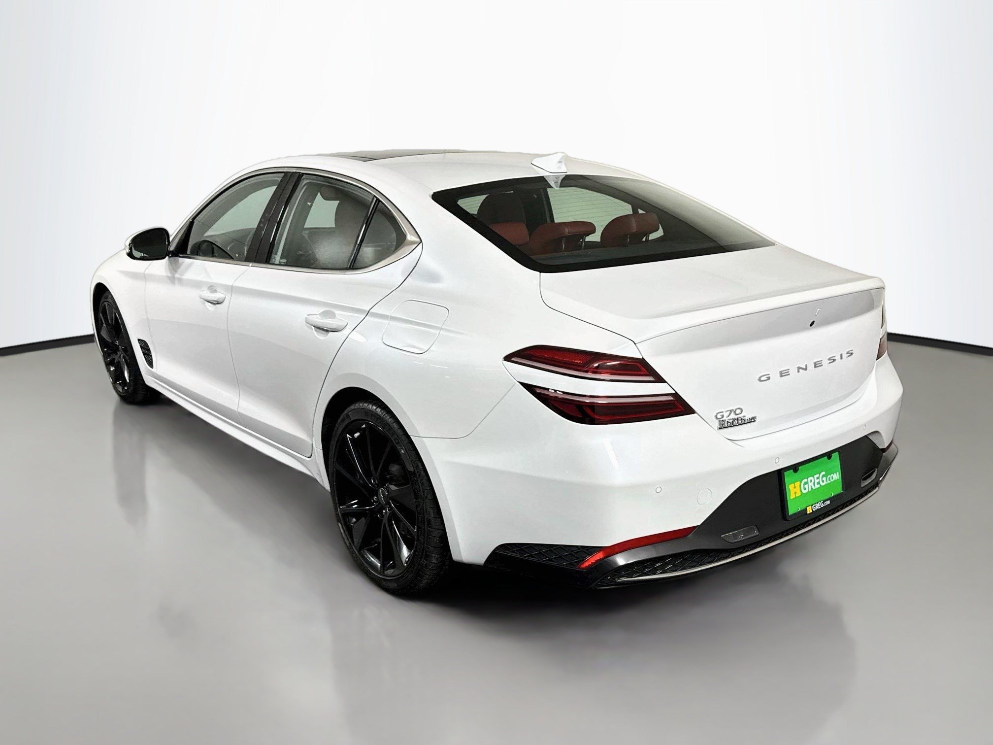 Used 2023 Genesis G70 2.0T w/ Sport Prestige Package RWD image 7