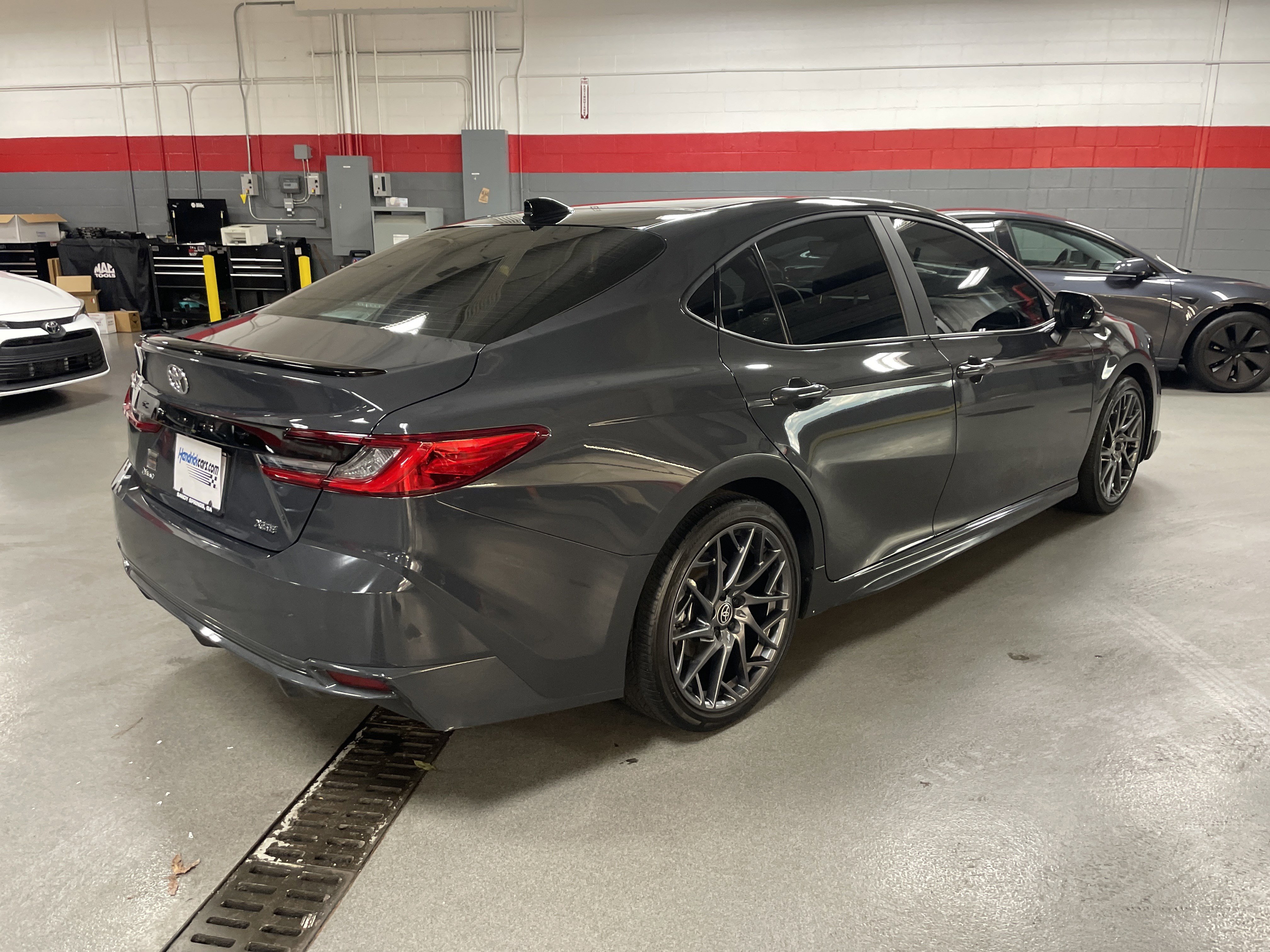 Used 2025 Toyota Camry XSE image 10