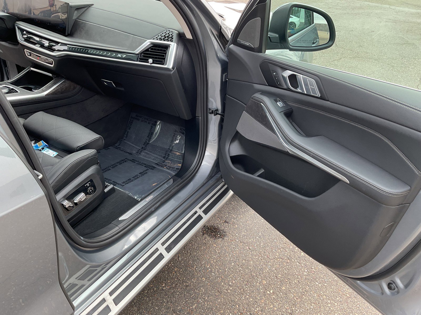 Used 2026 BMW X7 xDrive40i image 27