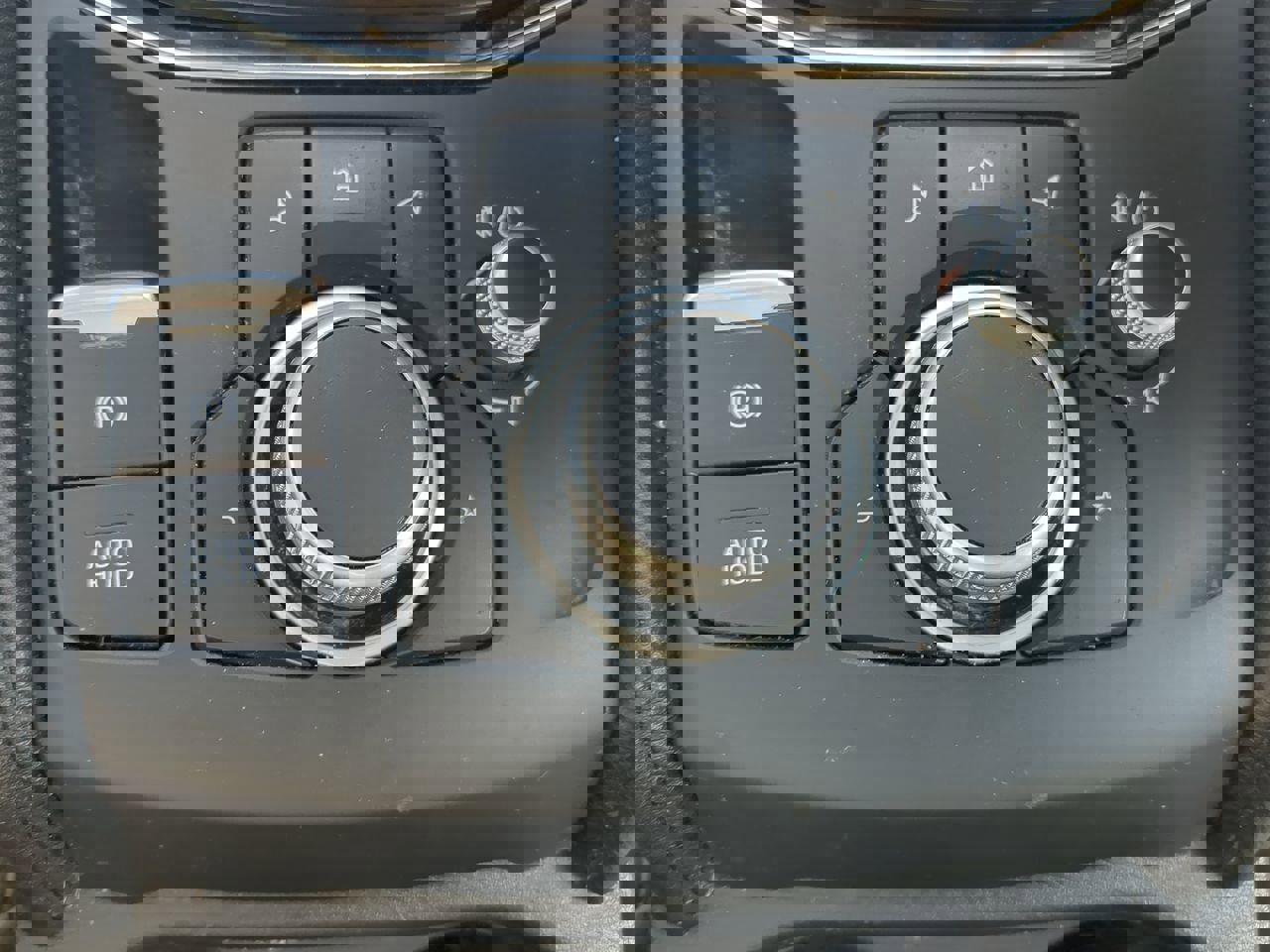 Used 2021 MAZDA CX-5 Touring image 19