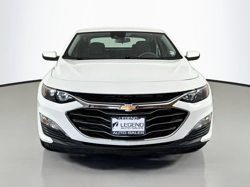 Used 2024 Chevrolet Malibu LT FWD image 2