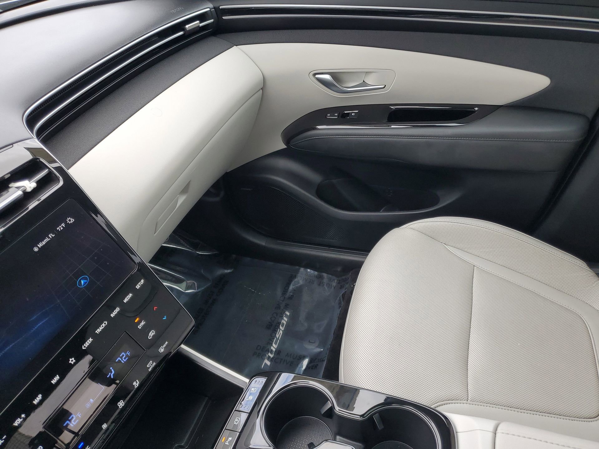 Used 2023 Hyundai Tucson Limited image 27