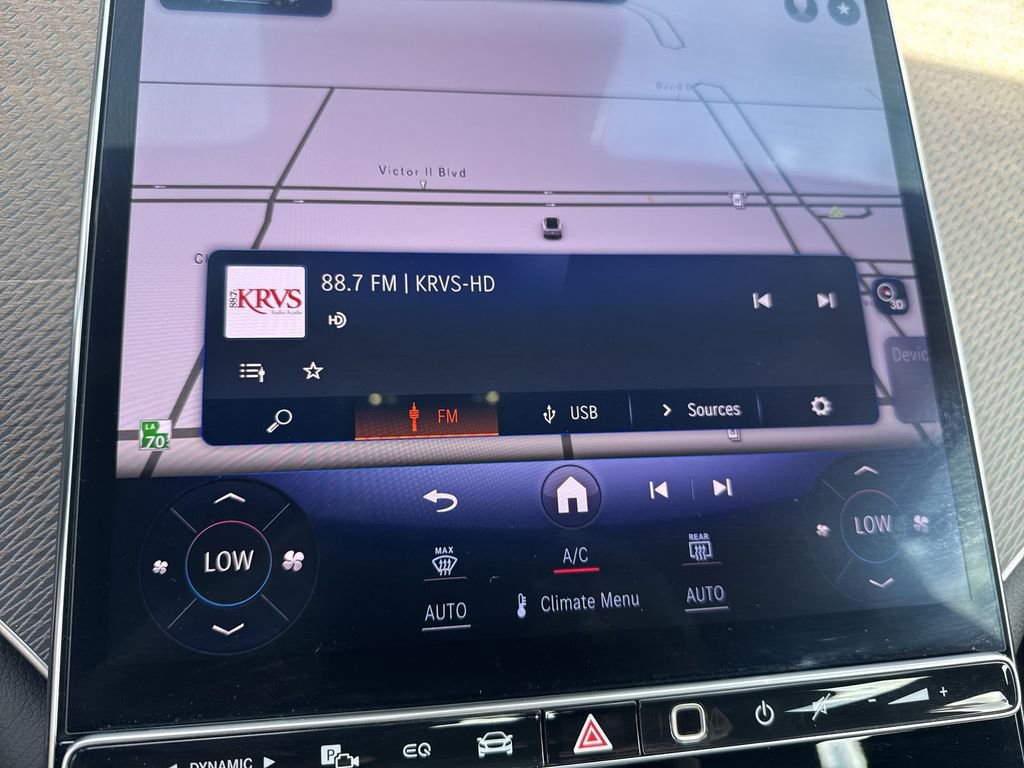 Used 2024 Mercedes-Benz EQE 350+ 4MATIC Sedan w/ Digital Light Package image 26