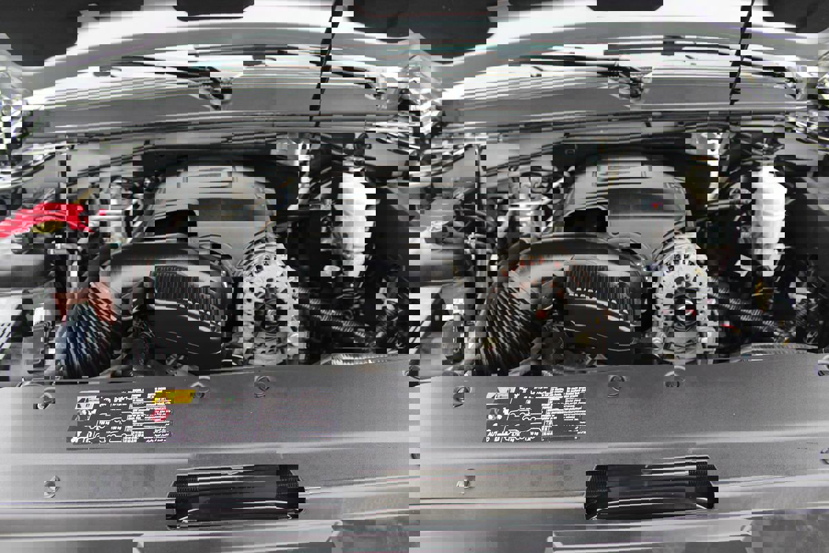 Used 2014 GMC Yukon XL Denali image 38