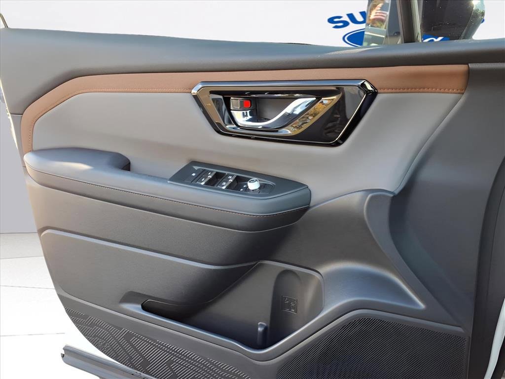 Used 2025 Subaru Forester Sport w/ Popular Package #1 image 19